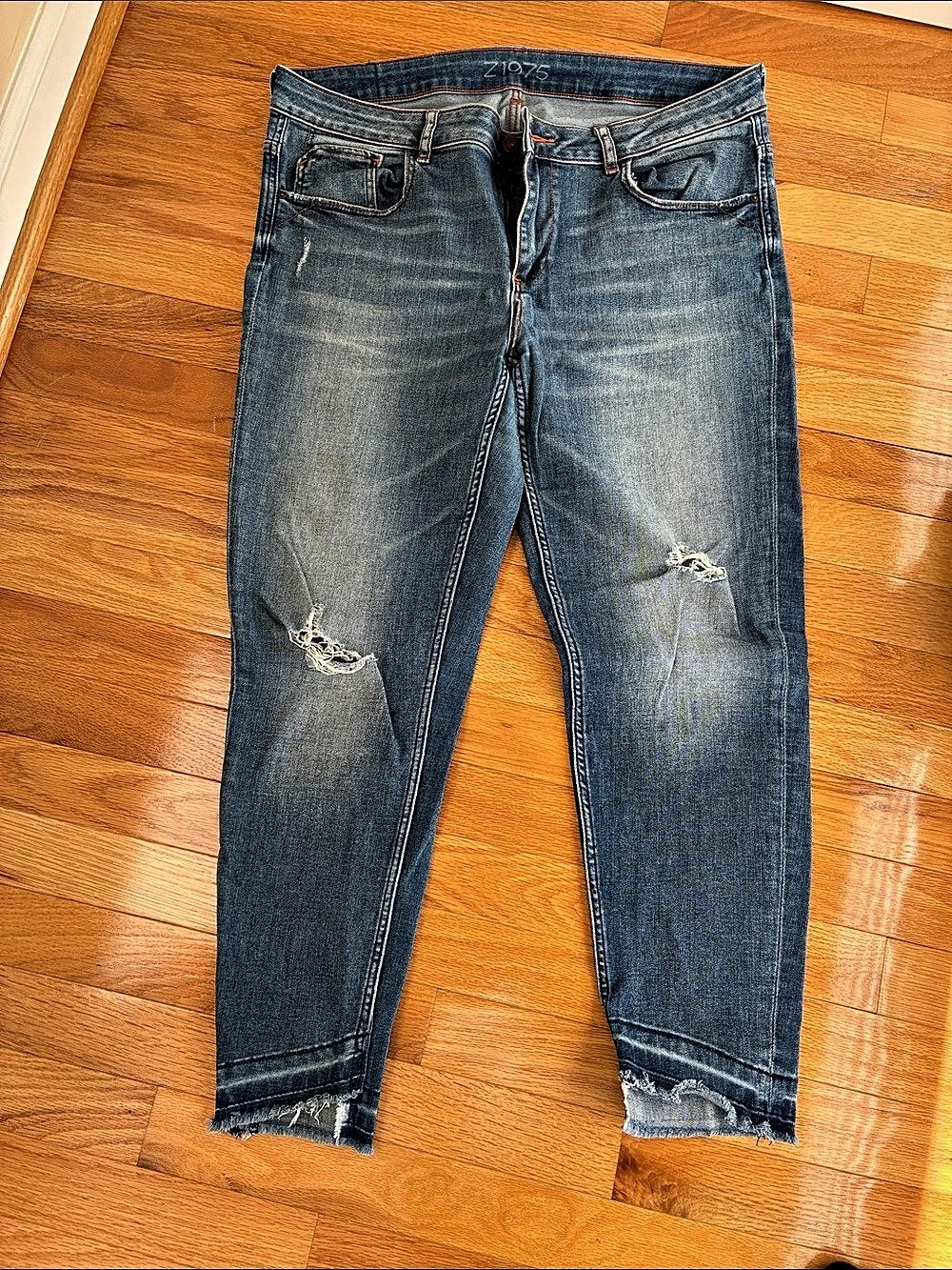 Zara Basic Z1975 Denim Distressed Skinny Jeans size 12/44
